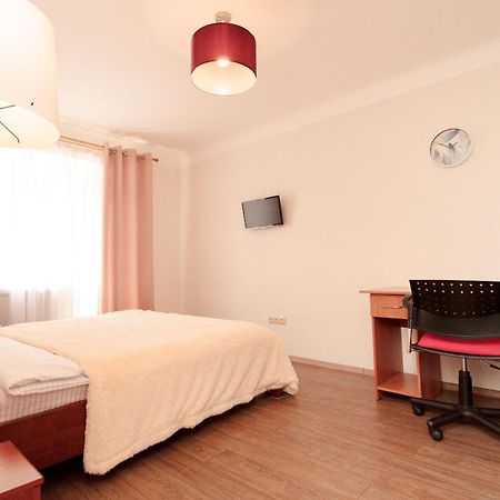 Apartment On Sobornyi Avenue 61 Oleksandriia Exterior foto