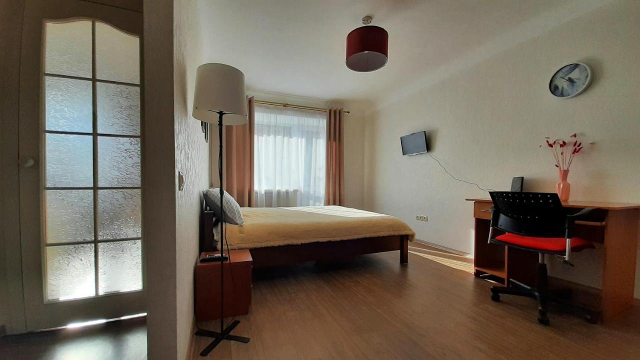 Apartment On Sobornyi Avenue 61 Oleksandriia Exterior foto